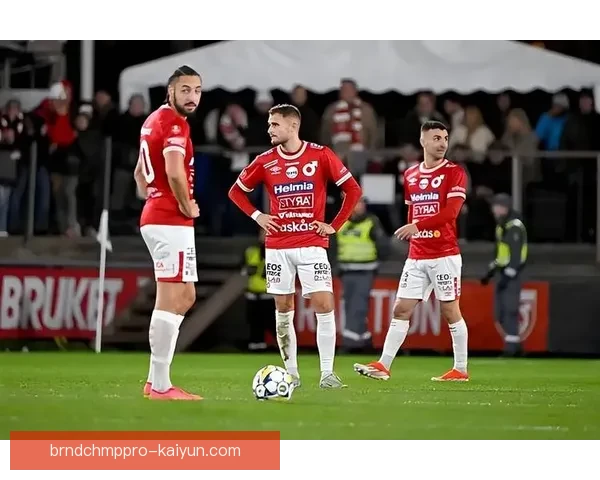 特温中场组织能力持续提升，表现值得关注