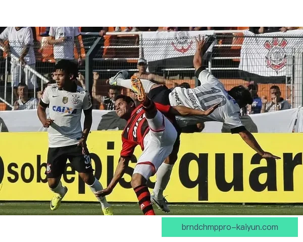 雷吉纳近期比赛表现稳健，球队竞争力增强备受关注。